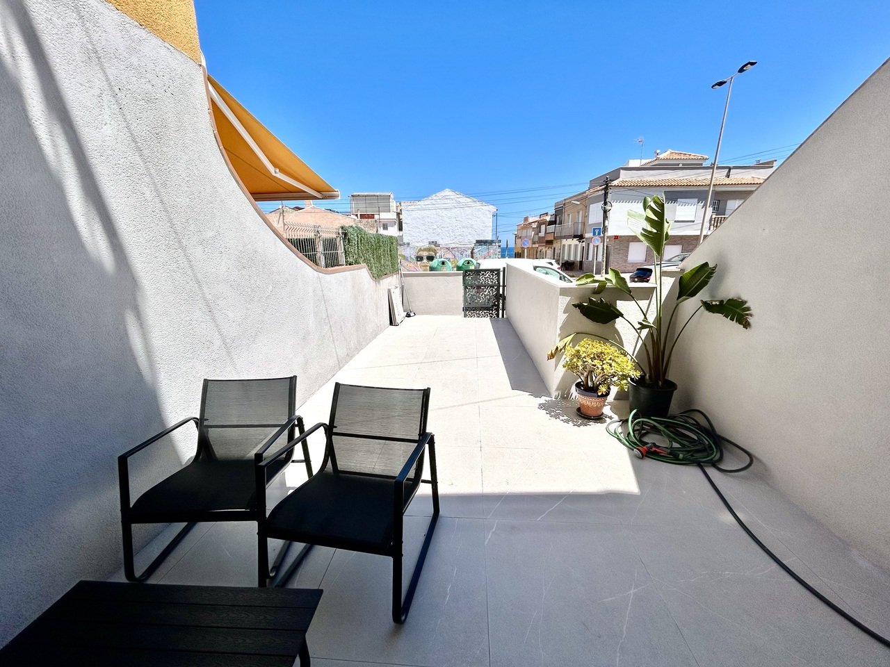Apartamento en Torrevieja, Alicante, España 2 dormitorios, 56 m2 No. 190129