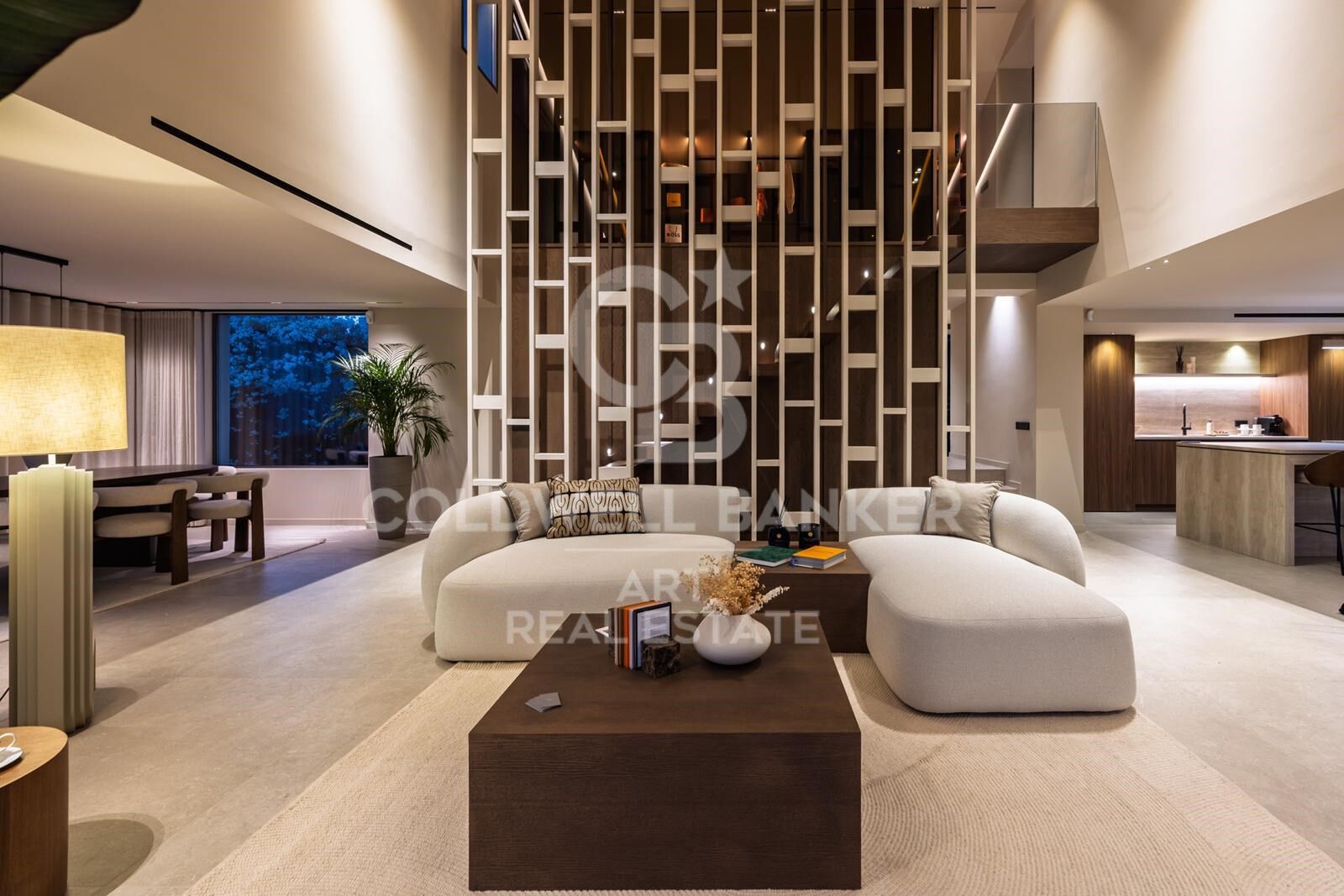 Villa in Marbella, Malaga, Spain 5 bedrooms,  No. 157480