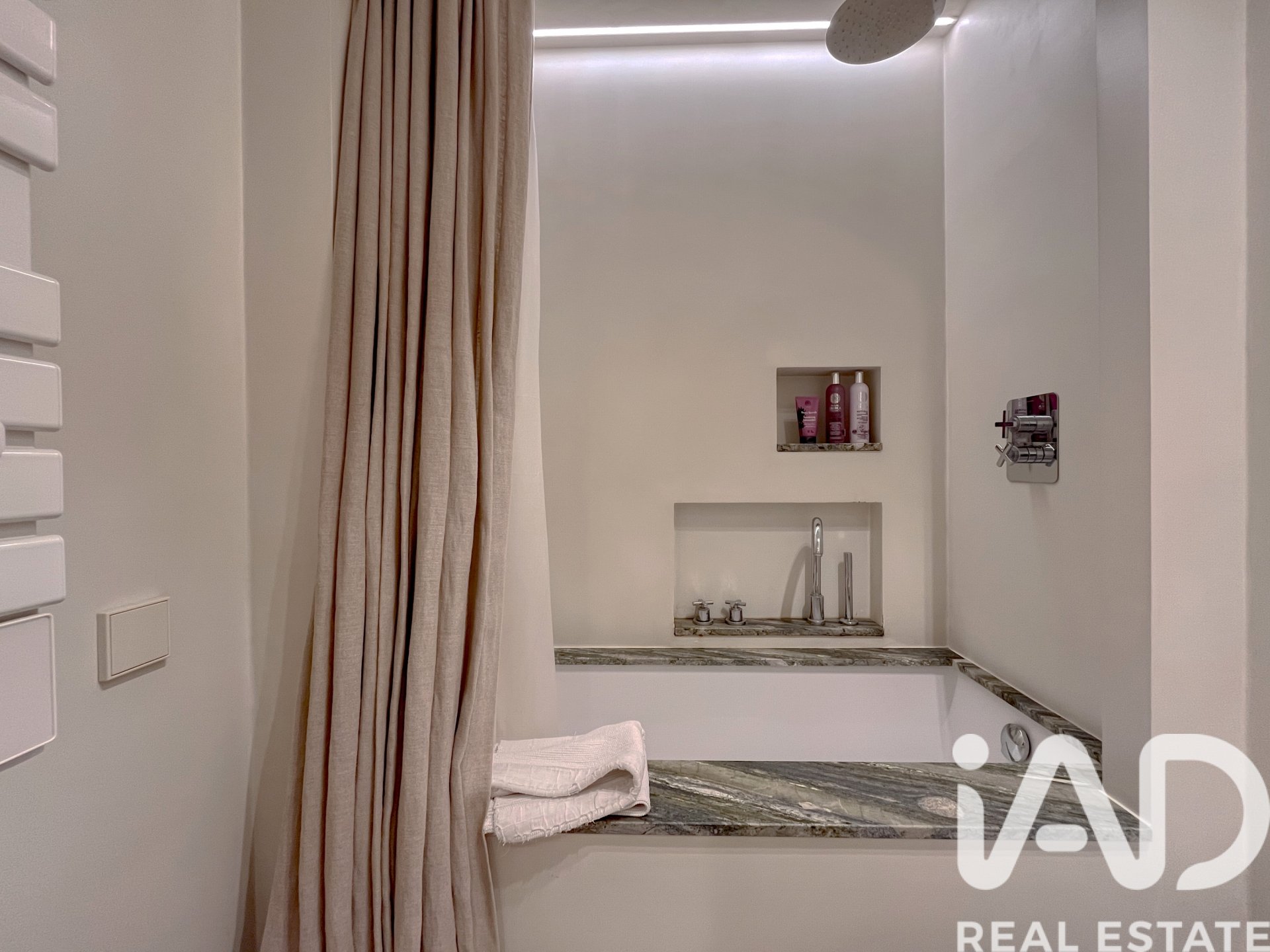 Apartment in Alicante, Spain 2 bedrooms, 75 sq.m. No. 152371