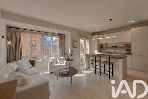Apartment in Alicante, Spain 2 bedrooms, 75 sq.m. No. 152371