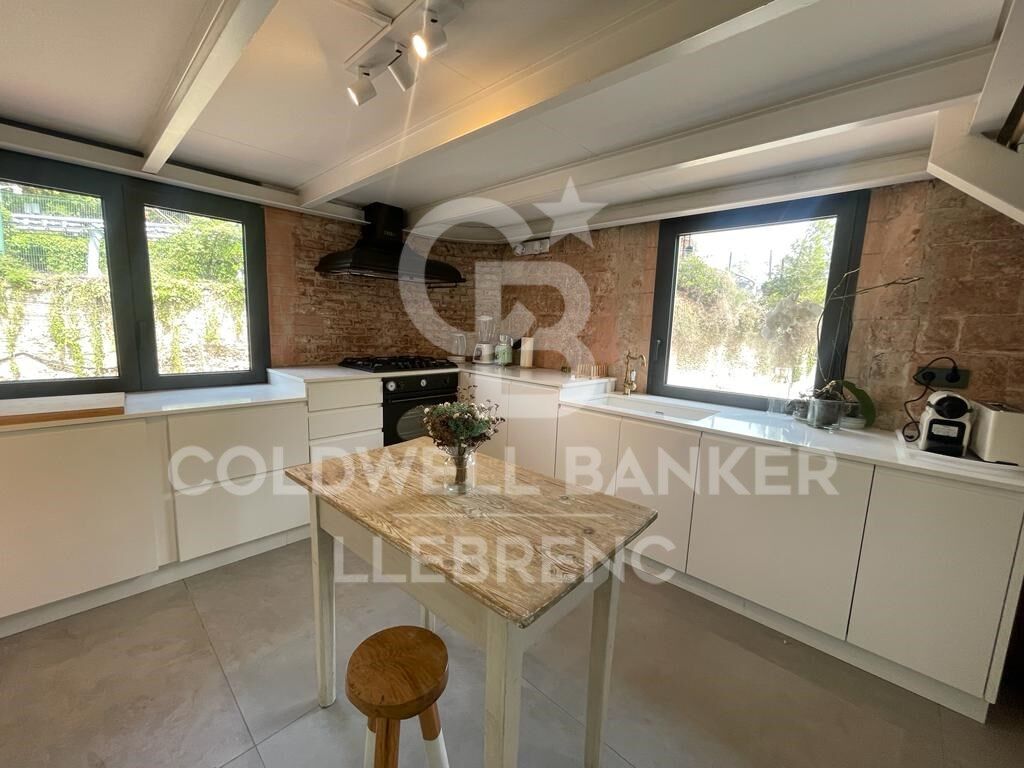 Duplex in Barcelona, Spain 3 bedrooms, 125 sq.m. No. 179189