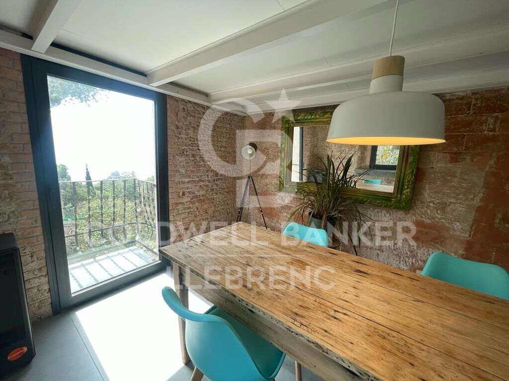 Duplex in Barcelona, Spain 3 bedrooms, 125 sq.m. No. 179189
