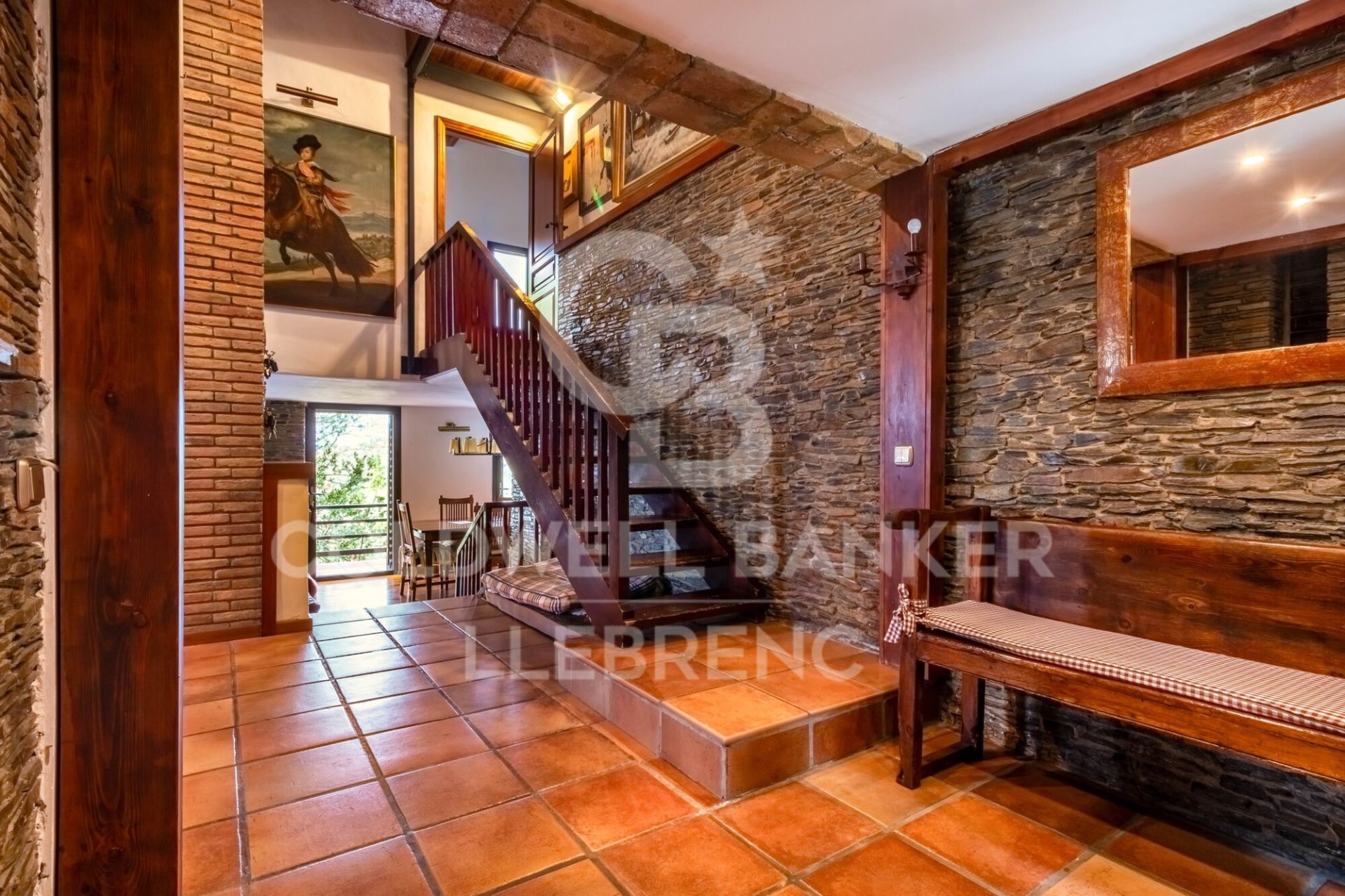 House in Barcelona, Spain 6 bedrooms, 380 sq.m. No. 160431