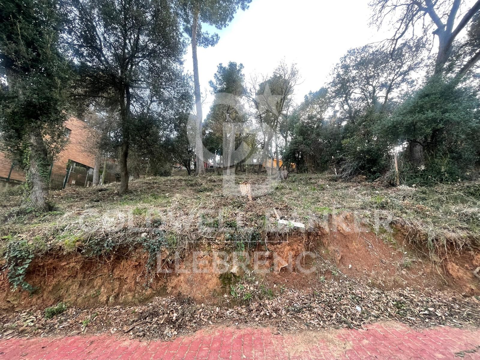 Land plot in Barcelona, Spain 451 sq.m. No. 160427