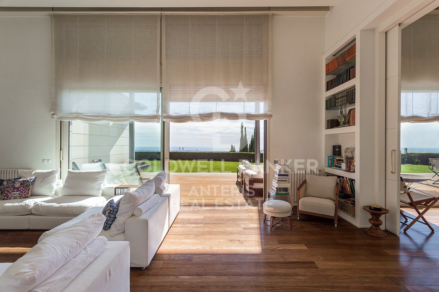 Hus i Barcelona, Spanien 7 sovrum, 1600 kvm. Nr. 160425