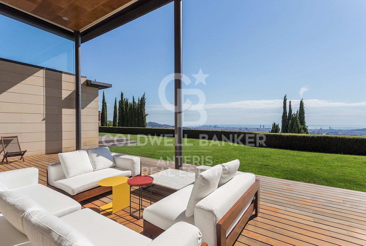Hus i Barcelona, Spanien 7 sovrum, 1600 kvm. Nr. 160425