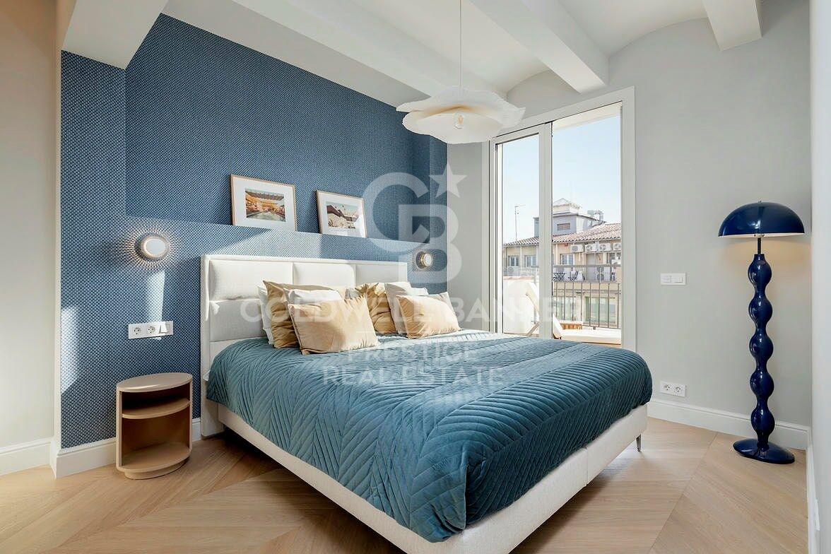 Kattohuoneisto Barcelona, Espanja 3 makuuhuonetta, 150 m2 No. 159455