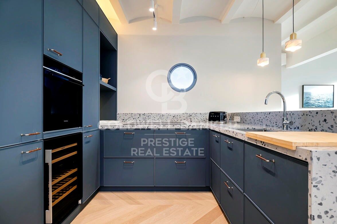 Kattohuoneisto Barcelona, Espanja 3 makuuhuonetta, 150 m2 No. 159455