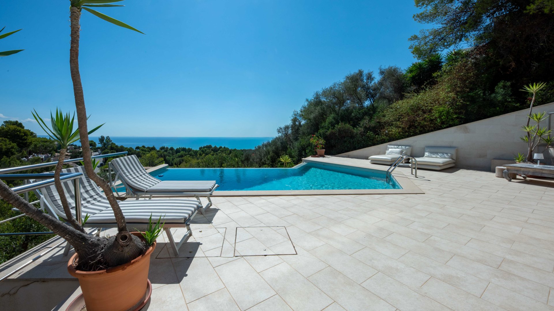 Villa i Mallorca, Spanien 3 sovrum, 284 kvm. Nr. 137534