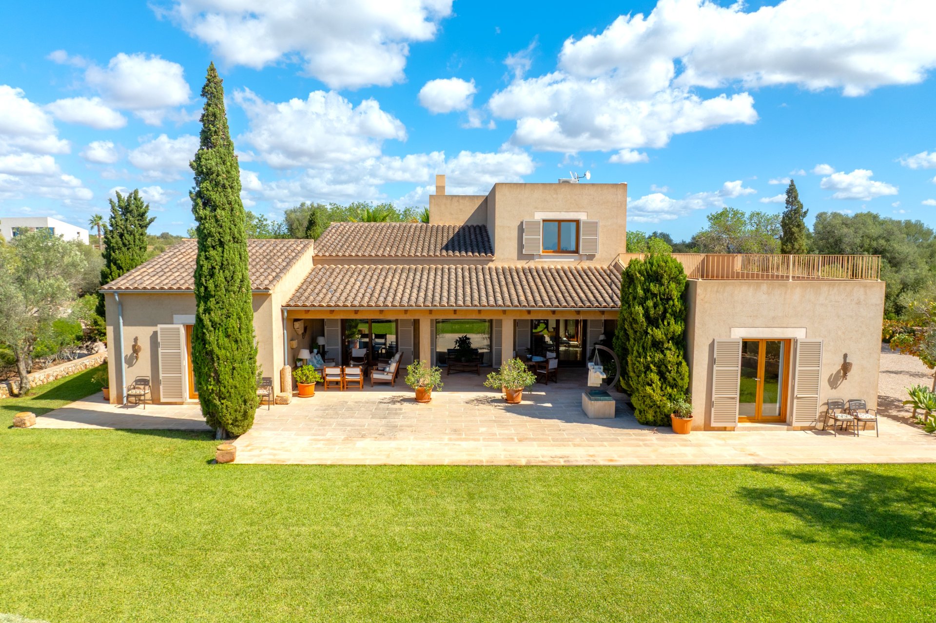 Finca i Ses Salines, Mallorca, Spanien 5 sovrum, 489 kvm. Nr. 137535