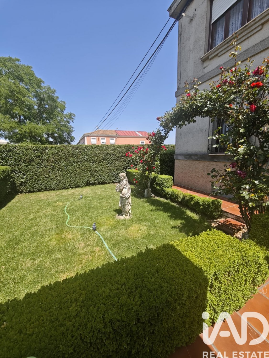 House à Leon, Espagne 6 chambres, 250 m2 No. 188365