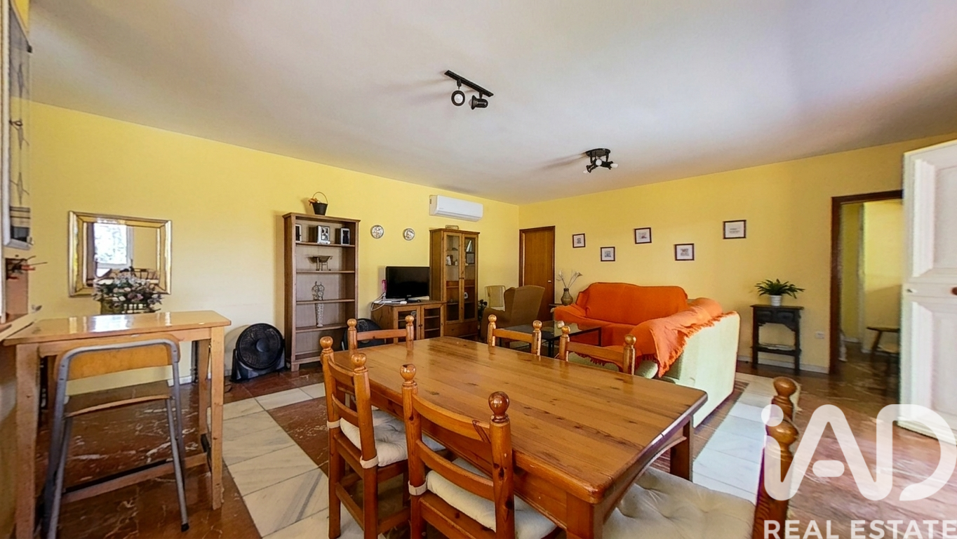 Сasa en Dos Hermanas, Sevilla, España 5 dormitorios, 316 m2 No. 188363