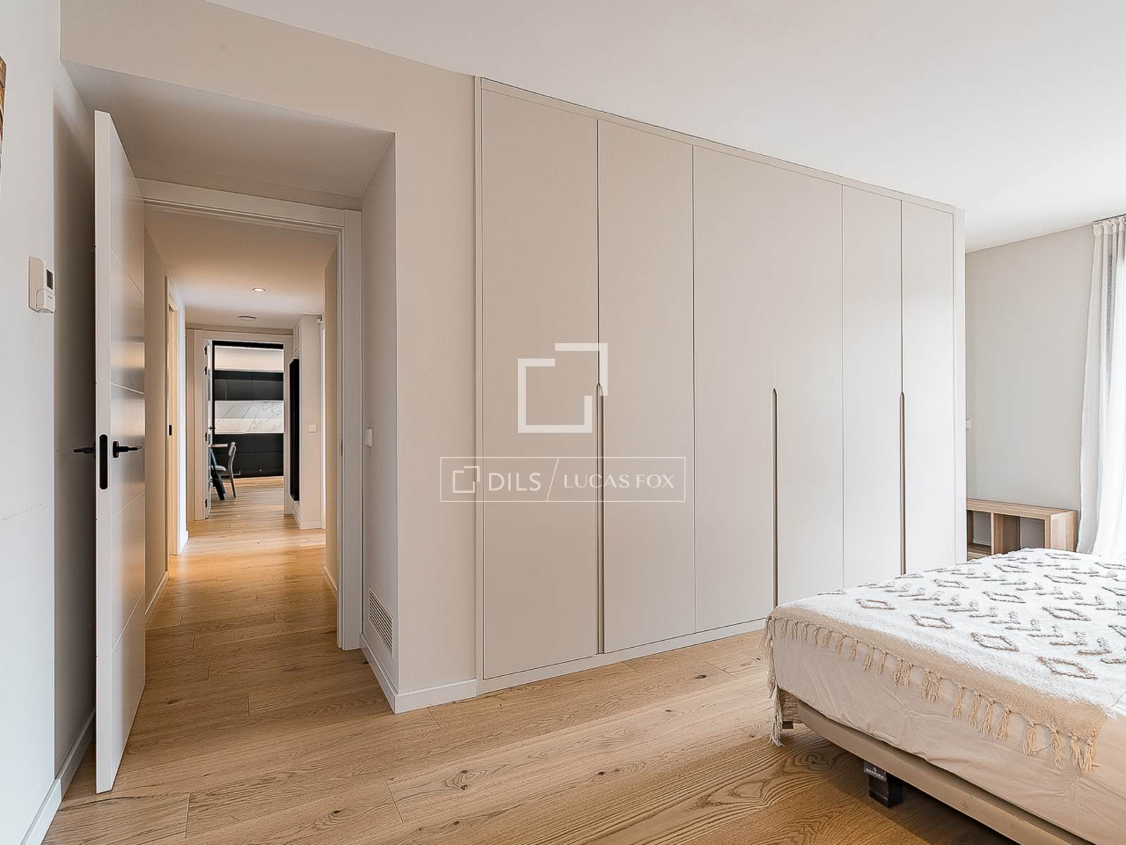 Apartment à Barcelona, Espagne 3 chambres, 109 m2 No. 166796