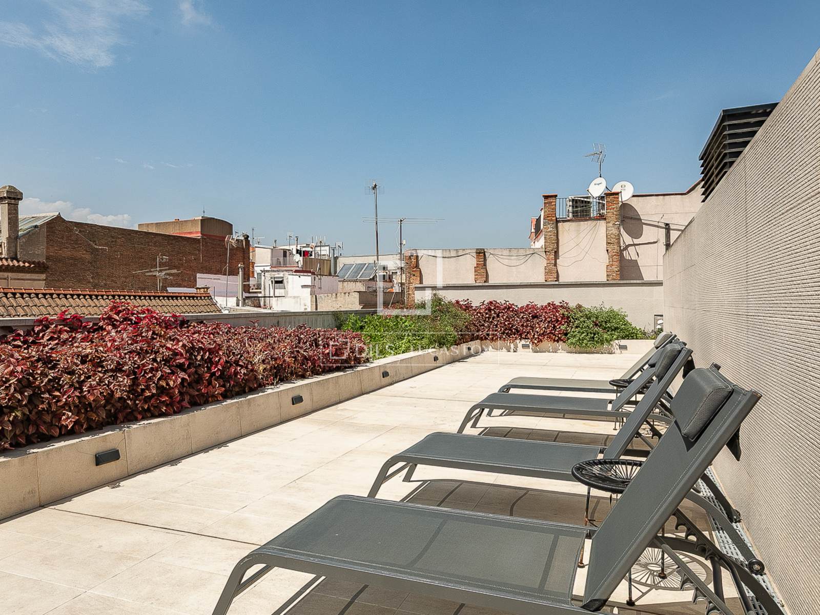 Apartment à Barcelona, Espagne 3 chambres, 109 m2 No. 166796