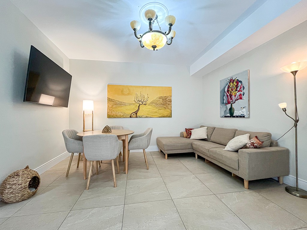 Villa in Andratx, Mallorca, Spain 5 bedrooms, 182 sq.m. No. 143399