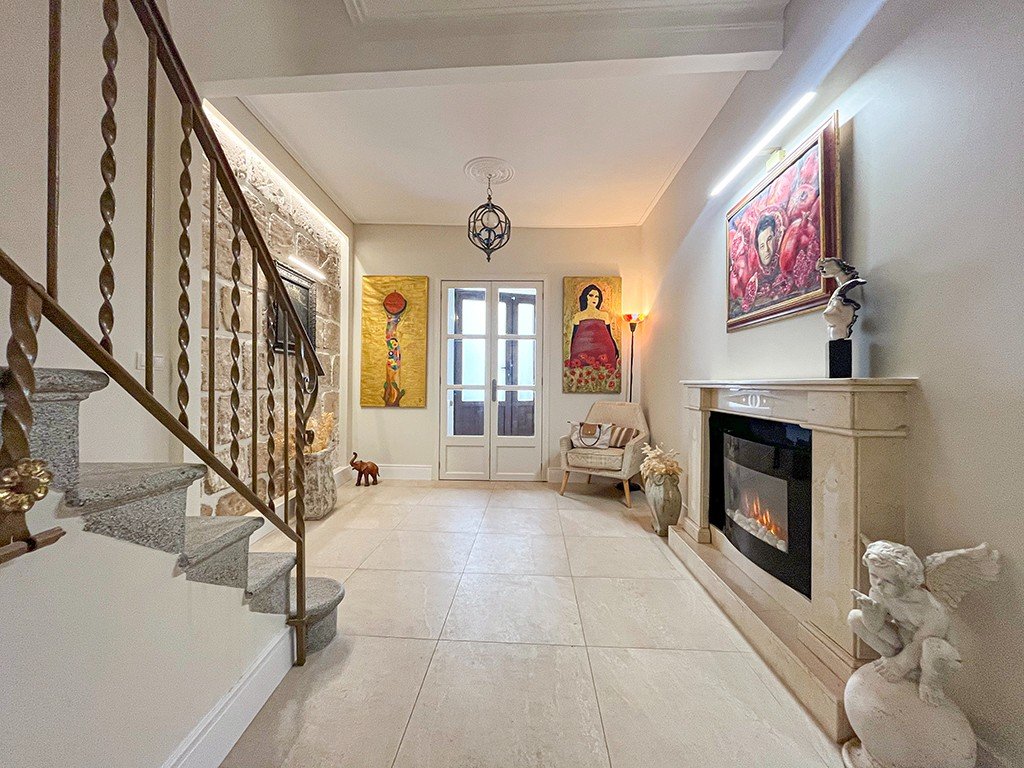Villa in Andratx, Mallorca, Spain 5 bedrooms, 182 sq.m. No. 143399