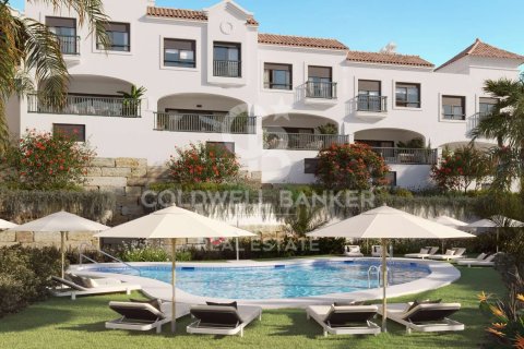 Dom w Estepona, Malaga, Hiszpania 3 sypialnie, 261 mkw. nr 158478