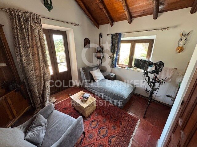 Talo Casares, Malaga, Espanja 4 makuuhuonetta, 200 m2 No. 158473