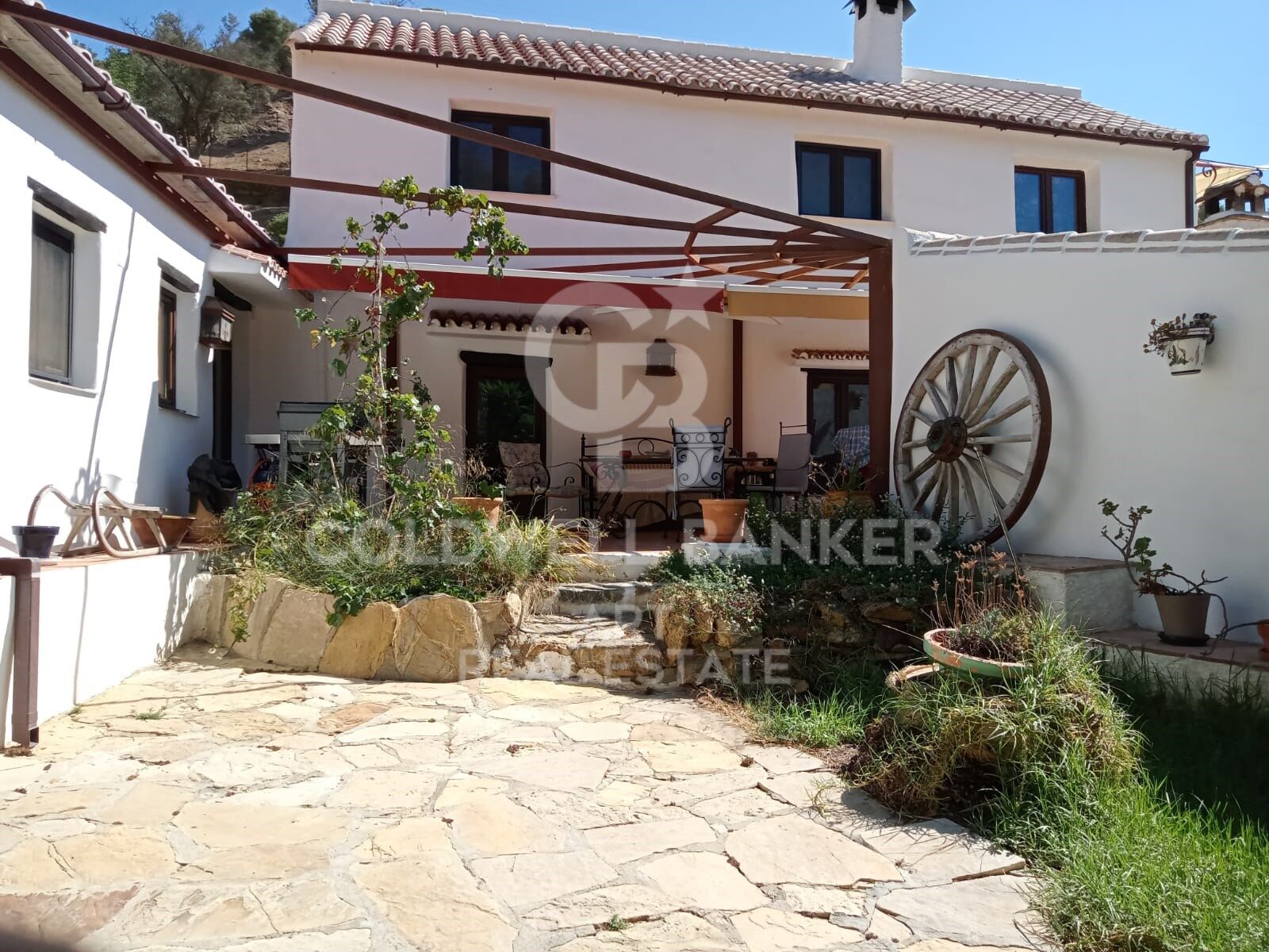 Talo Casares, Malaga, Espanja 4 makuuhuonetta, 200 m2 No. 158473