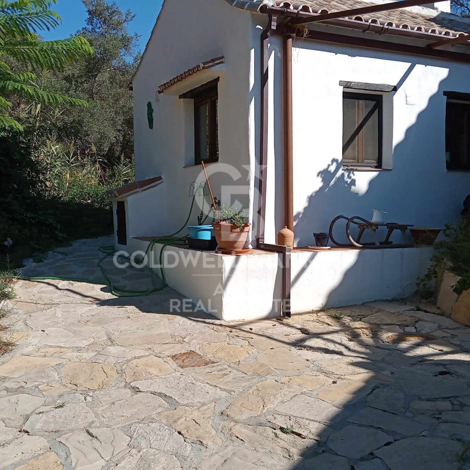 Talo Casares, Malaga, Espanja 4 makuuhuonetta, 200 m2 No. 158473