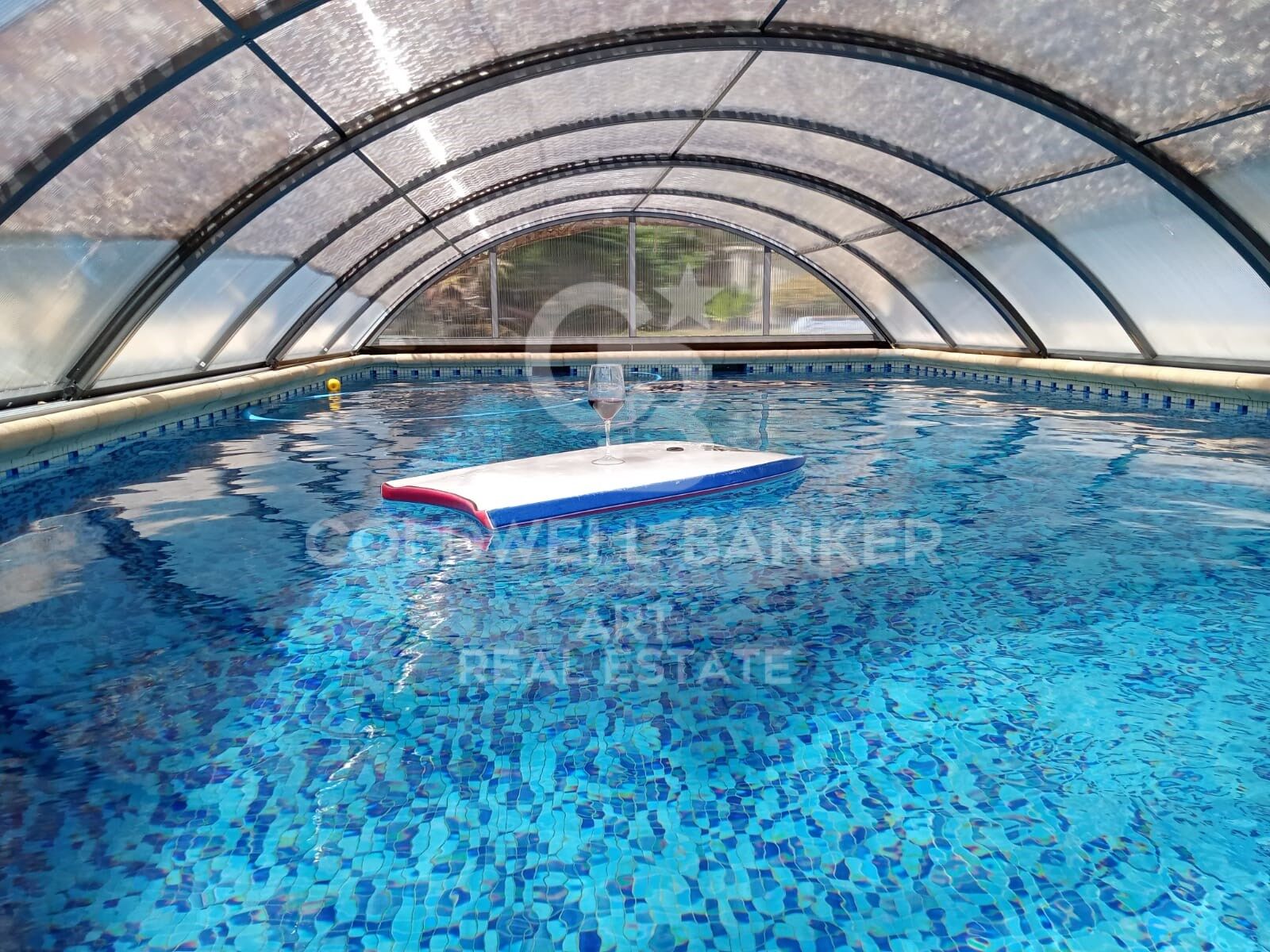 Talo Casares, Malaga, Espanja 4 makuuhuonetta, 200 m2 No. 158473