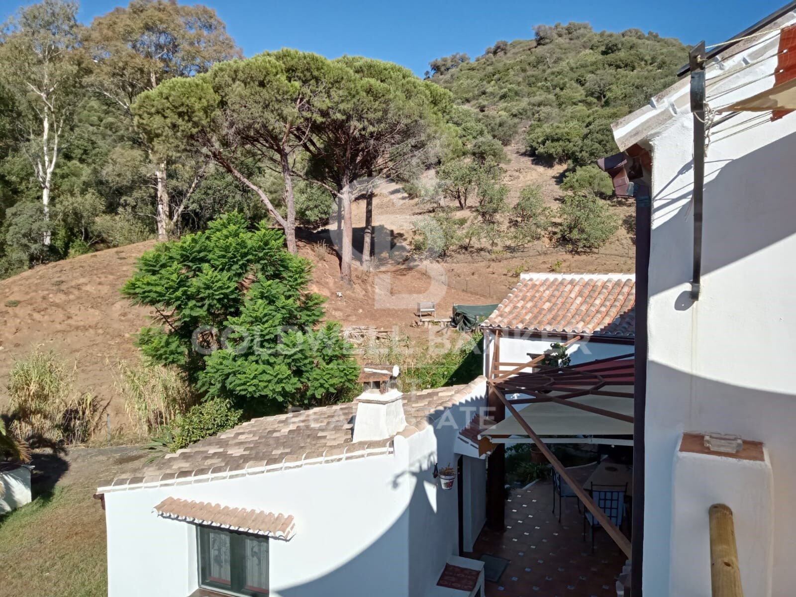 Talo Casares, Malaga, Espanja 4 makuuhuonetta, 200 m2 No. 158473