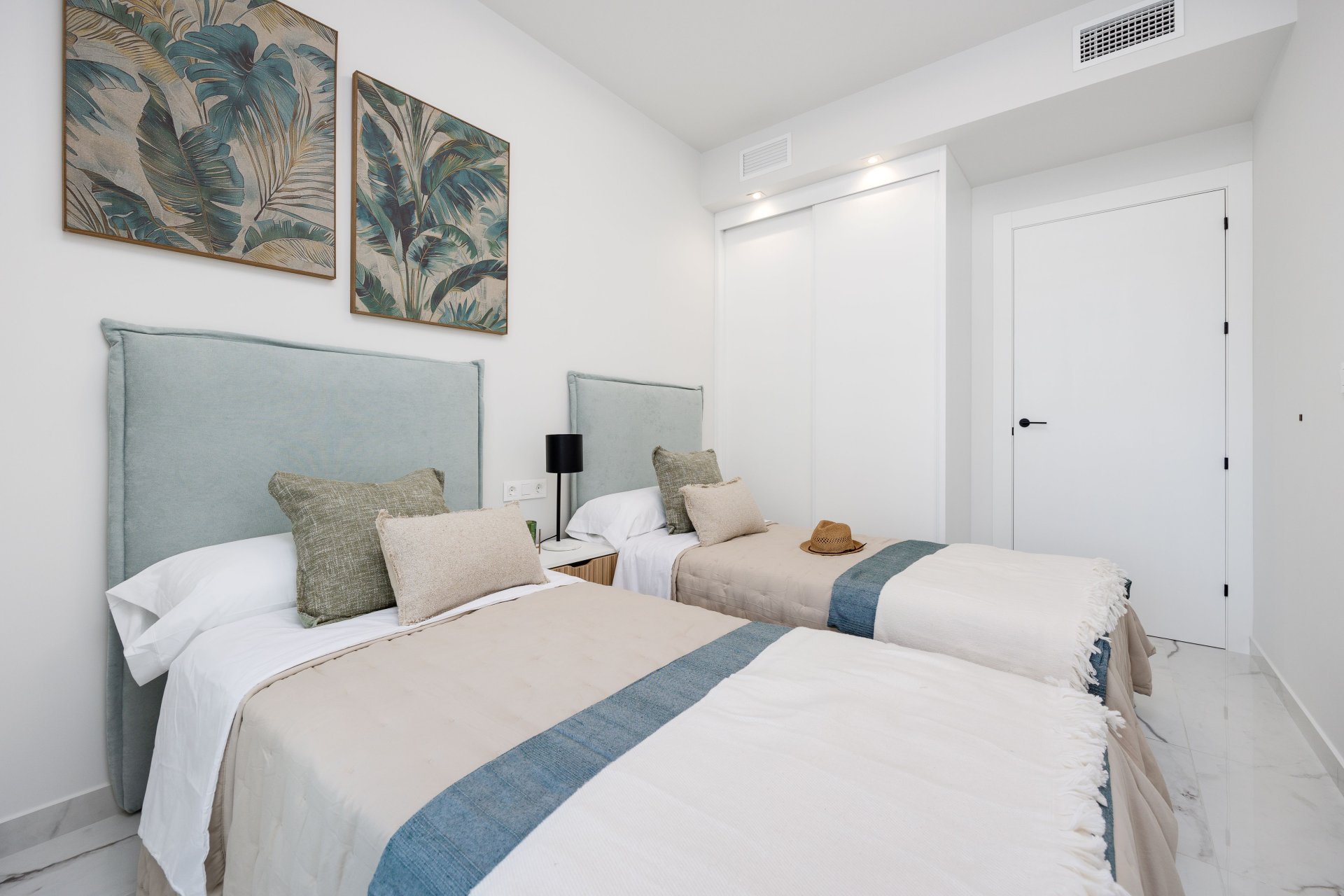 Wohnung in San Miguel de Salinas, Alicante, Spanien 2 Schlafzimmer, 70 m2 Nr. 164069