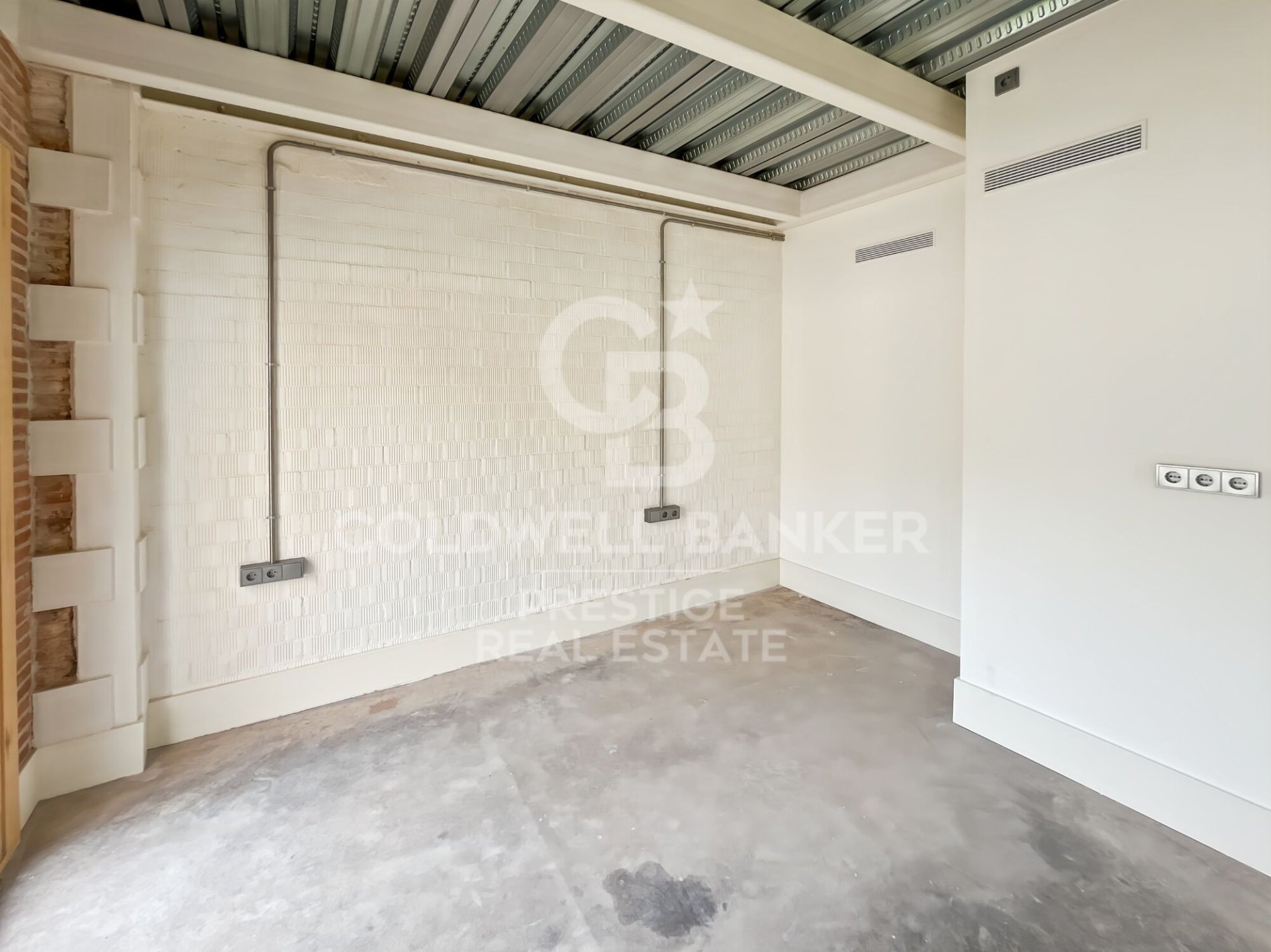 Duplex in Barcelona, Spanien 2 Schlafzimmer, 164 m2 Nr. 179180