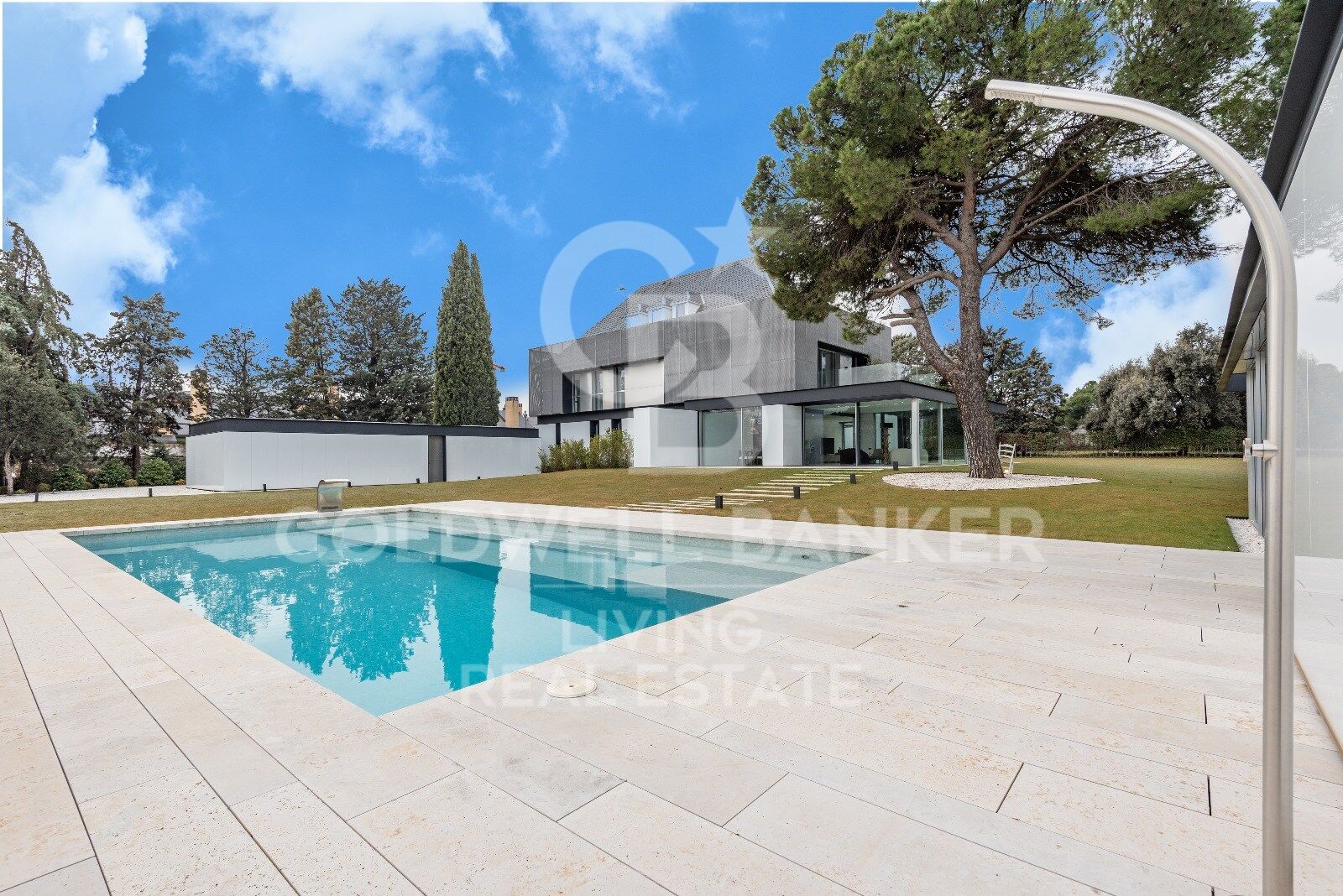 House in Pozuelo de Alarcon, Madrid, Spanien 7 Schlafzimmer, 700 m2 Nr. 179178