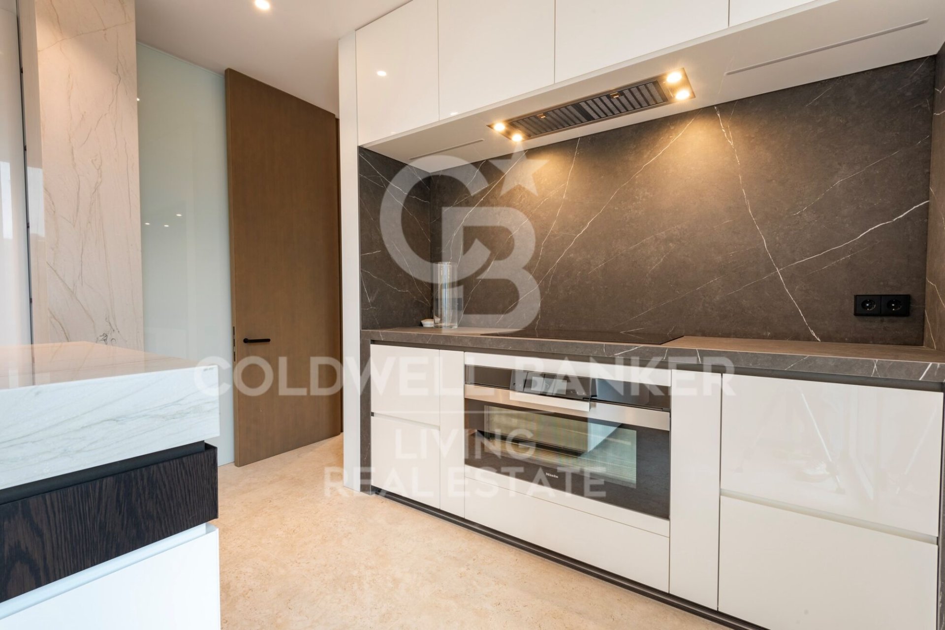 House in Pozuelo de Alarcon, Madrid, Spanien 7 Schlafzimmer, 700 m2 Nr. 179178