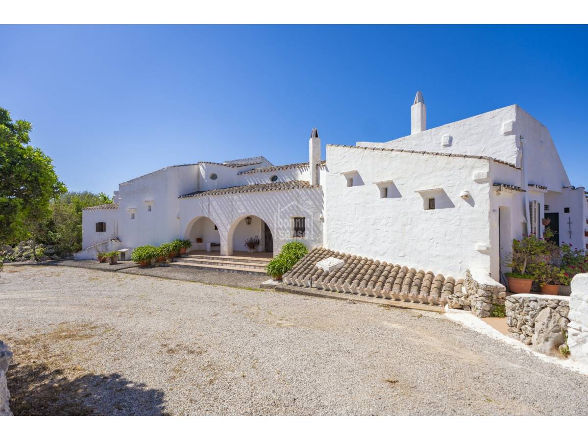 Villa in Sant Lluis, Menorca, Spain 4 bedrooms, 579 sq.m. No. 168030