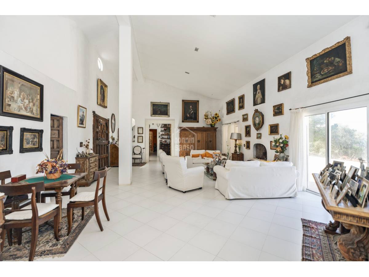 Villa in Sant Lluis, Menorca, Spain 4 bedrooms, 579 sq.m. No. 168030