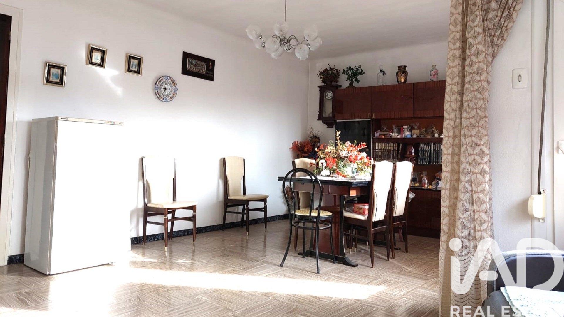 Apartment in Cervera, Lleida, Spain 6 bedrooms, 180 sq.m. No. 185155