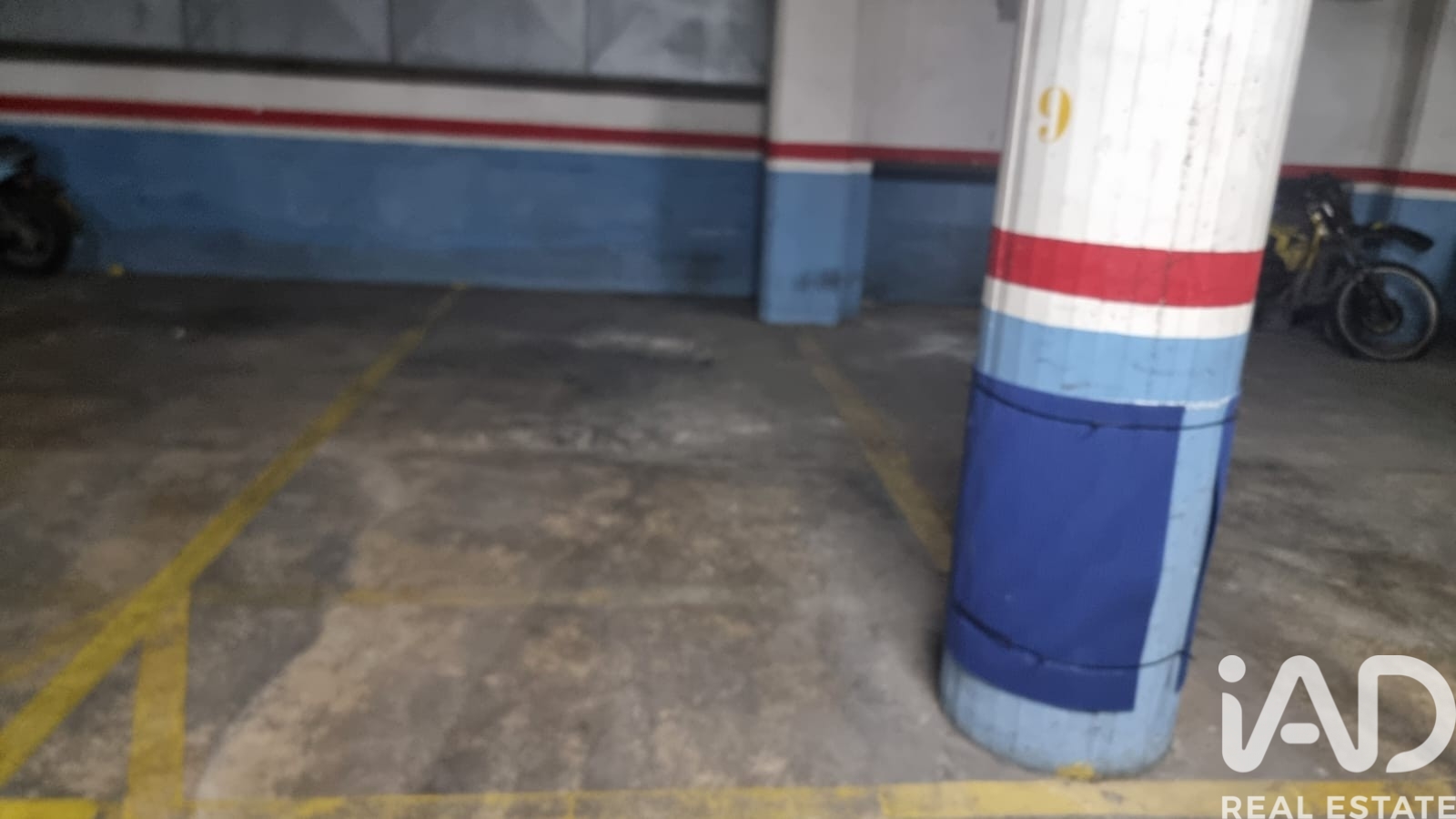 Estacionamiento en Vilanova i la Geltrú, Barcelona, España 13 m2 No. 185150