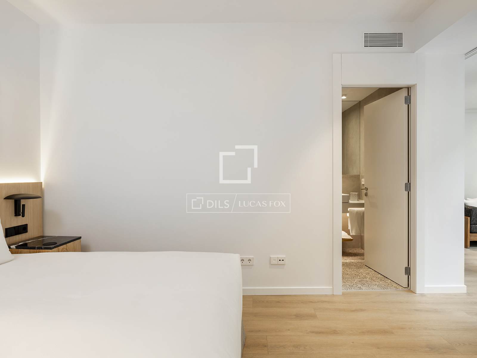 Dzīvoklis Barcelona, Spānijā 3 istabas, 238 m2 Nr. 161366