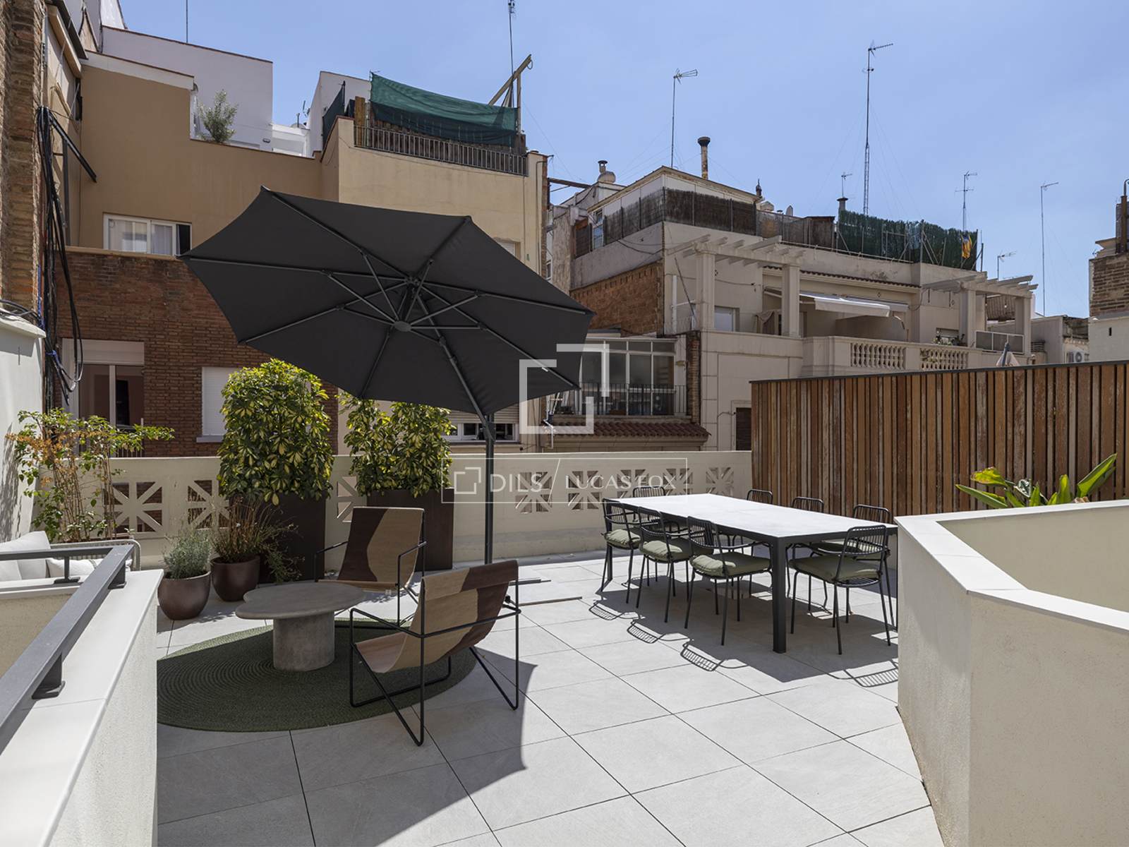 Dzīvoklis Barcelona, Spānijā 3 istabas, 238 m2 Nr. 161366