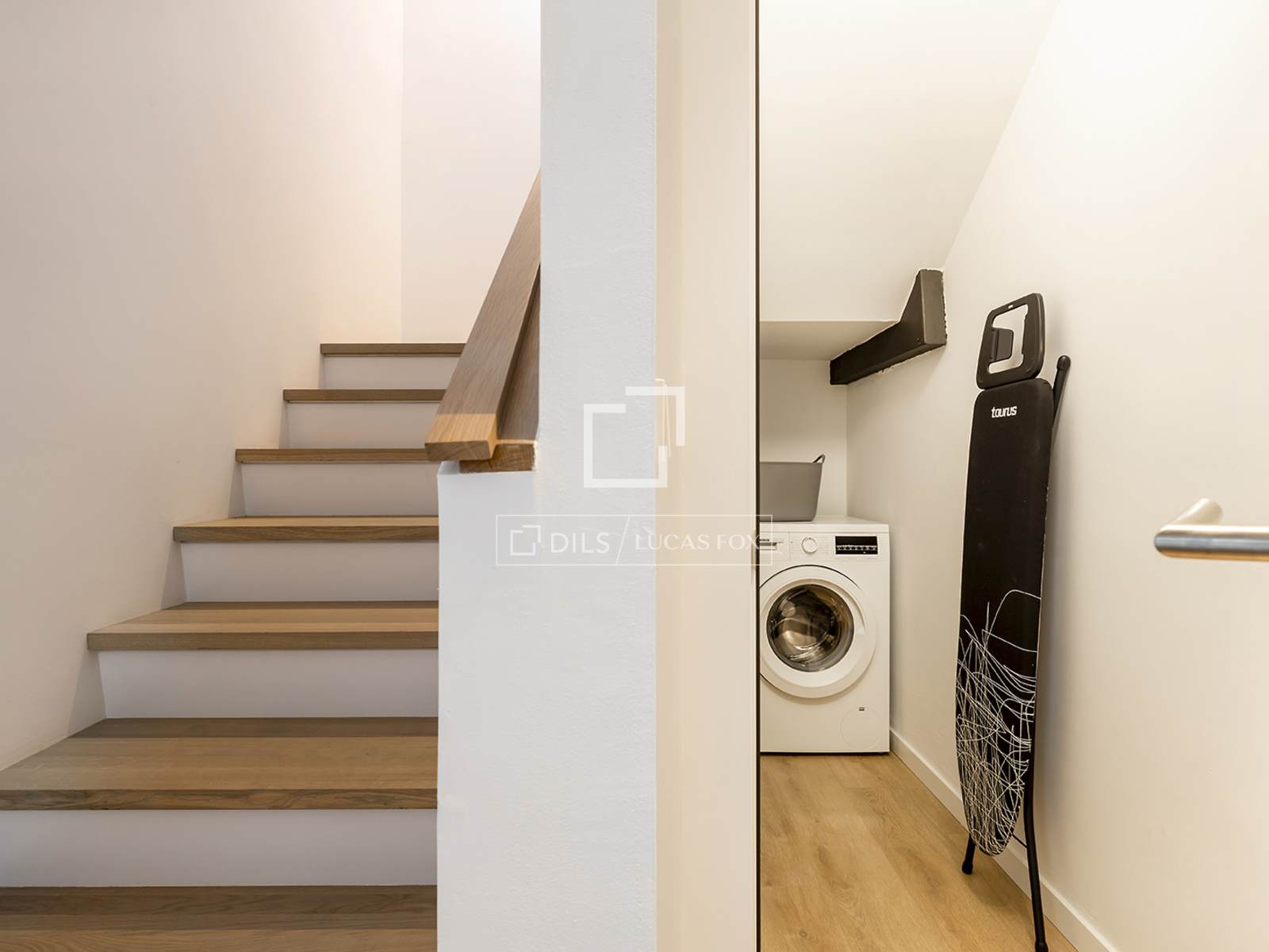 Dzīvoklis Barcelona, Spānijā 3 istabas, 238 m2 Nr. 161366
