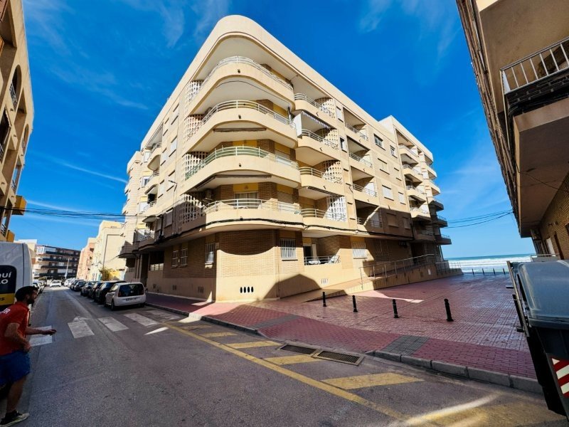 Apartment in La Mata, Alicante, Spain 3 bedrooms, 130 sq.m. No. 164778