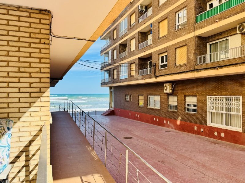 Apartment in La Mata, Alicante, Spain 3 bedrooms, 130 sq.m. No. 164778