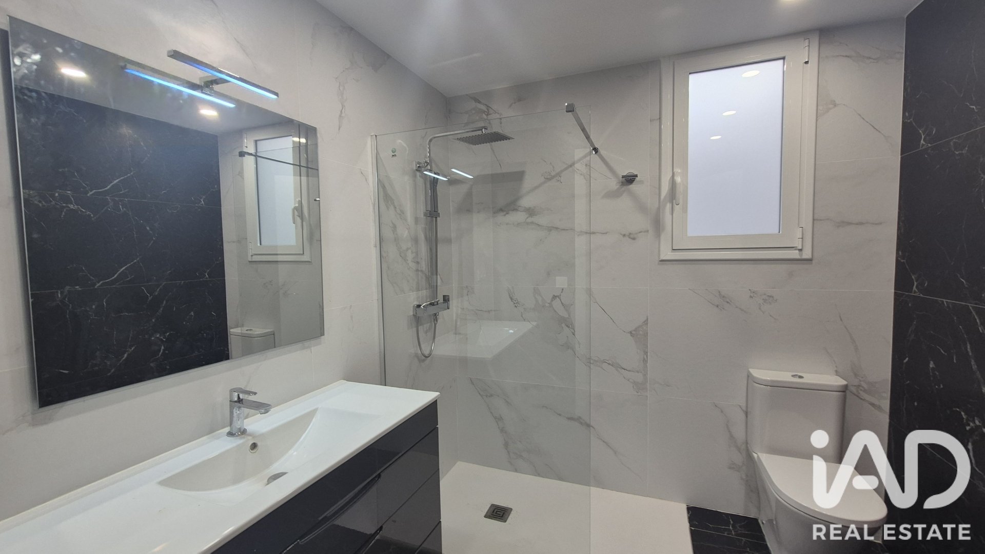 Apartamento en El Vendrell, Tarragona, España 3 dormitorios, 140 m2 No. 188262
