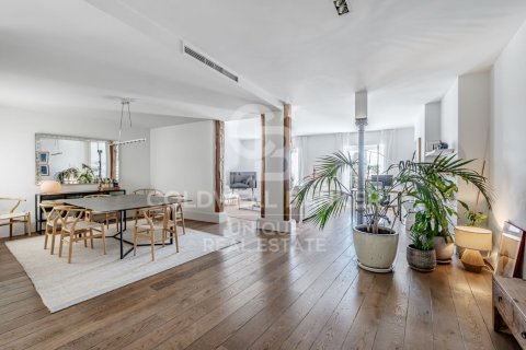 Dzīvoklis Madrid, Spānijā 3 istabas, 212 m2 Nr. 178510