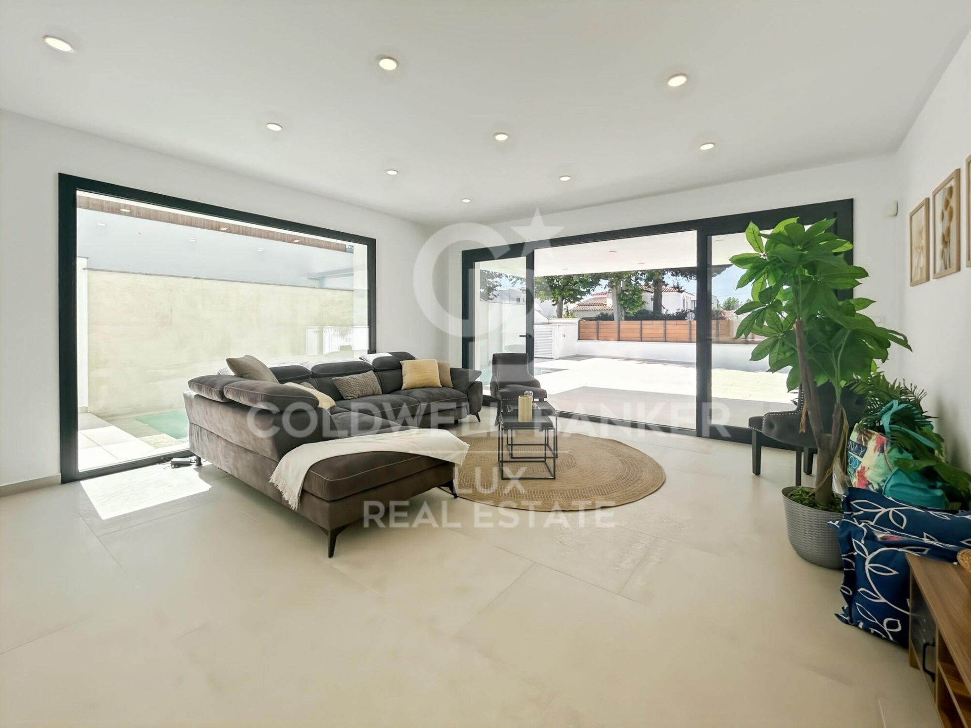 Villa i Empuriabrava, Girona, Spanien 4 sovrum, 252 kvm. Nr. 178511
