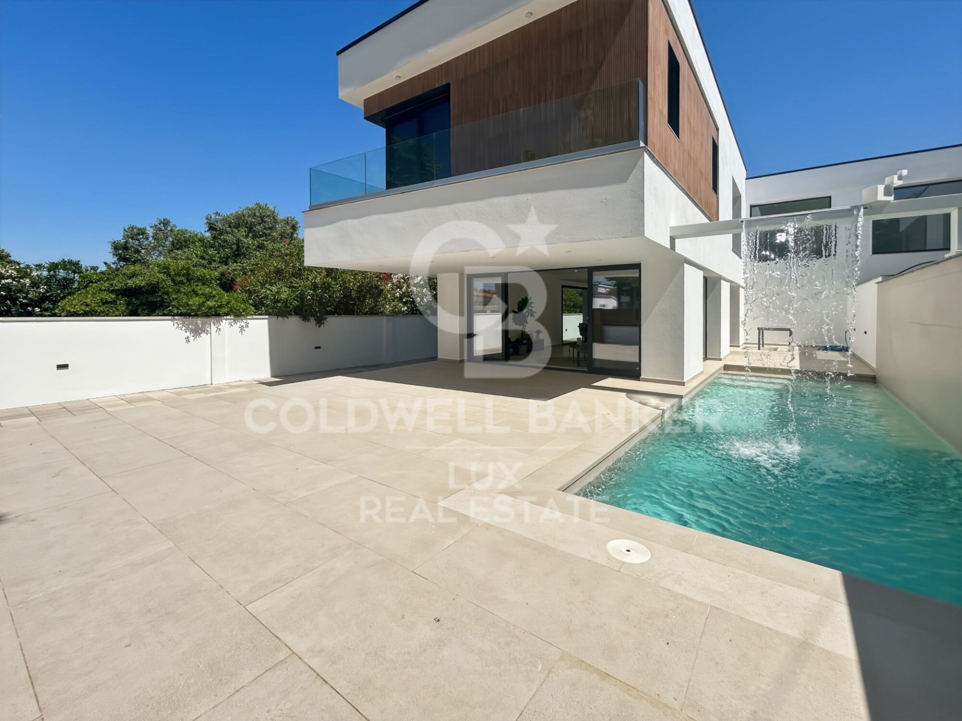 Villa i Empuriabrava, Girona, Spanien 4 sovrum, 252 kvm. Nr. 178511