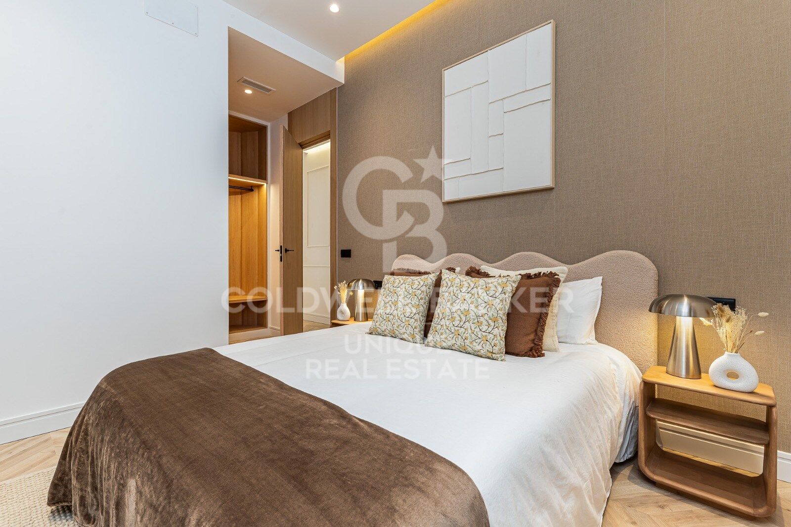 Apartment in Madrid, Spain 3 bedrooms, 127 sq.m. No. 156949