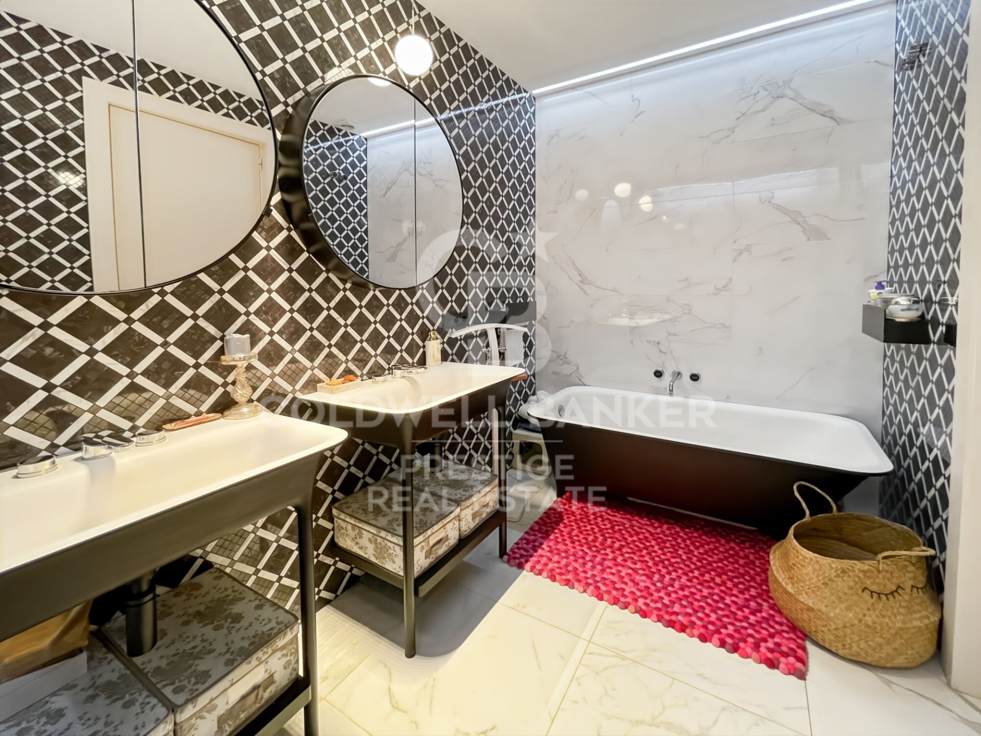 Duplex in Barcelona, Spain 3 bedrooms, 279 sq.m. No. 156948