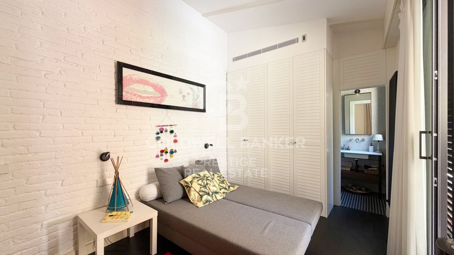 Duplex in Barcelona, Spain 3 bedrooms, 279 sq.m. No. 156948