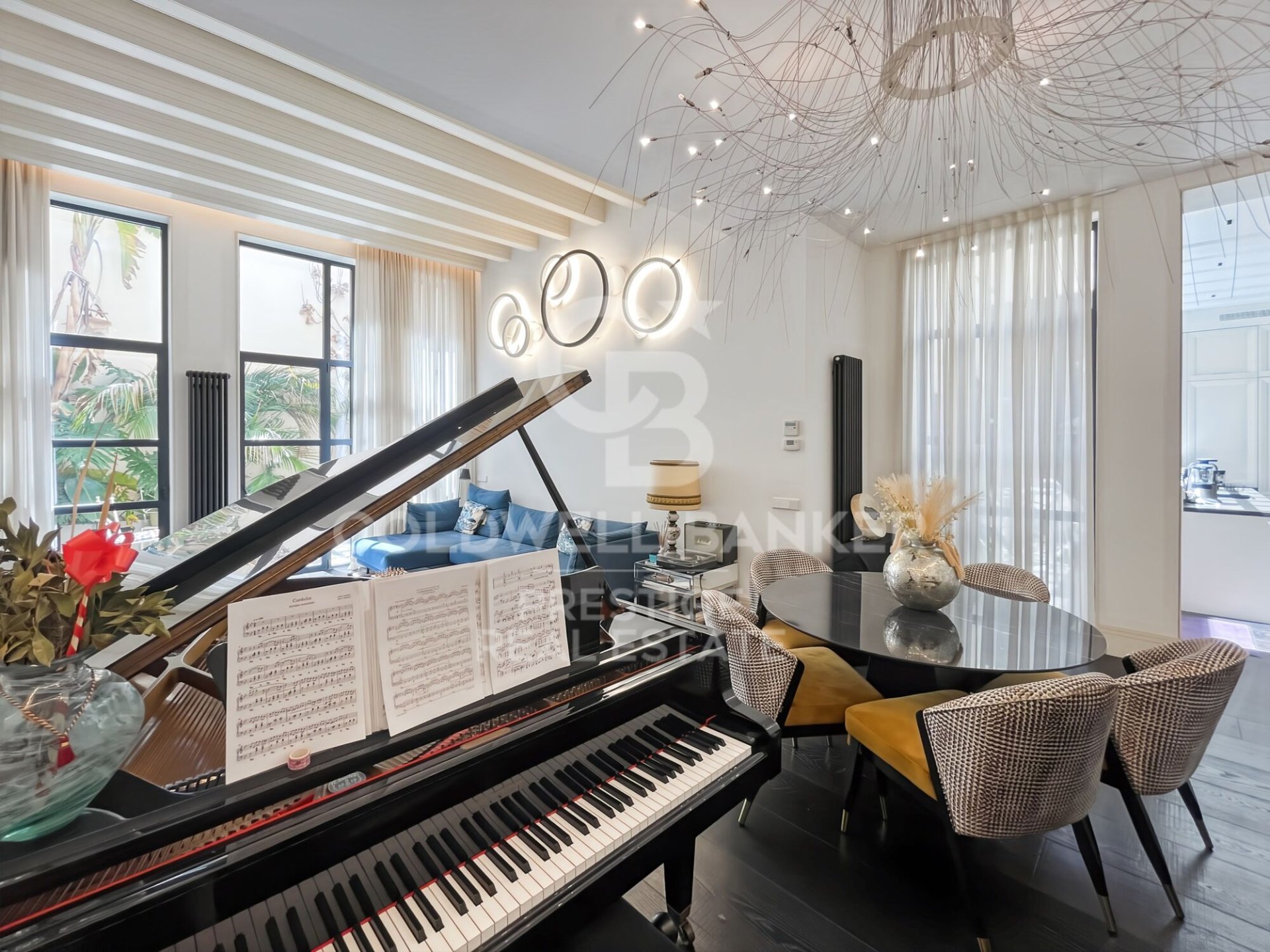 Duplex in Barcelona, Spain 3 bedrooms, 279 sq.m. No. 156948