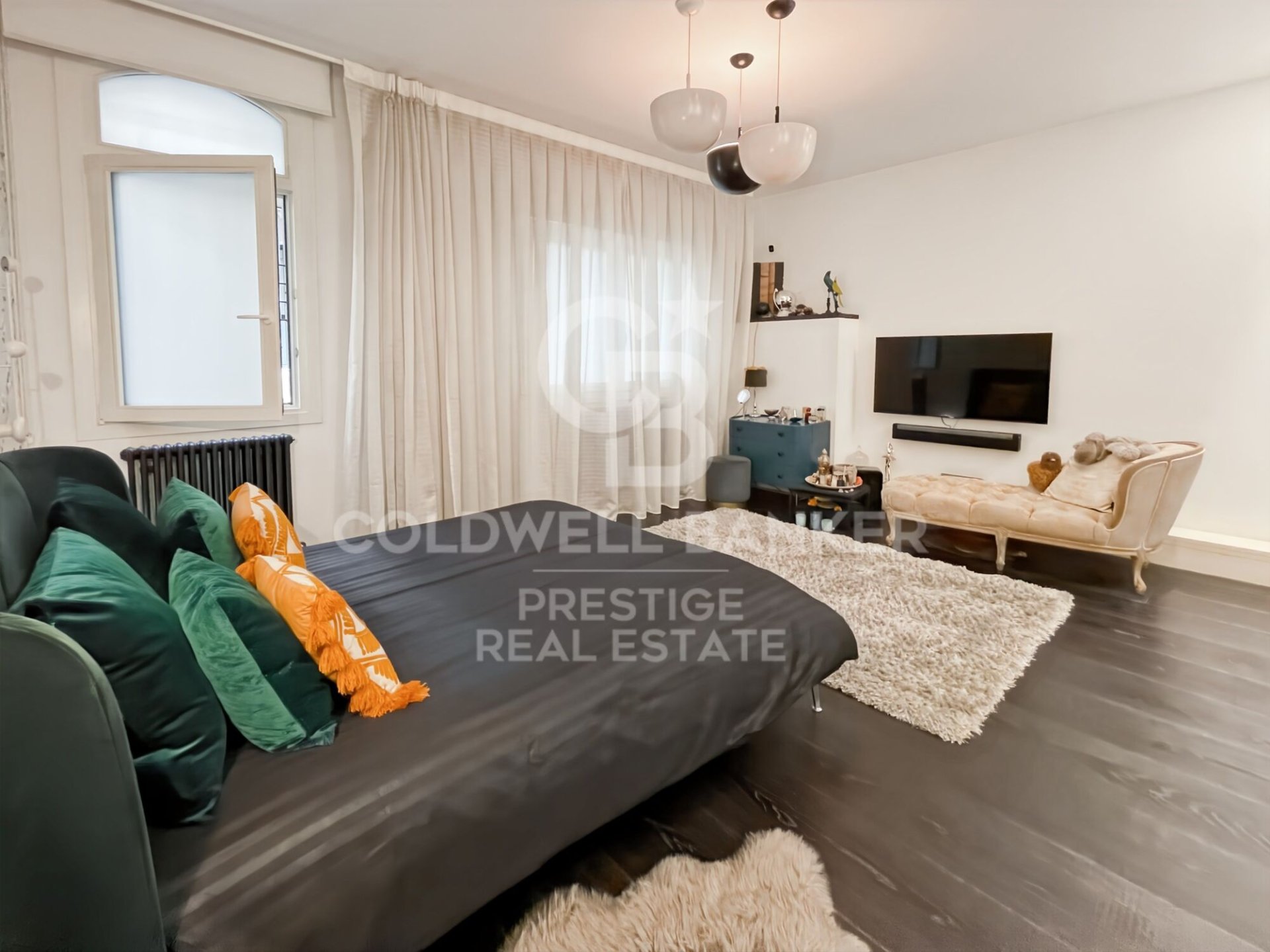 Duplex in Barcelona, Spain 3 bedrooms, 279 sq.m. No. 156948