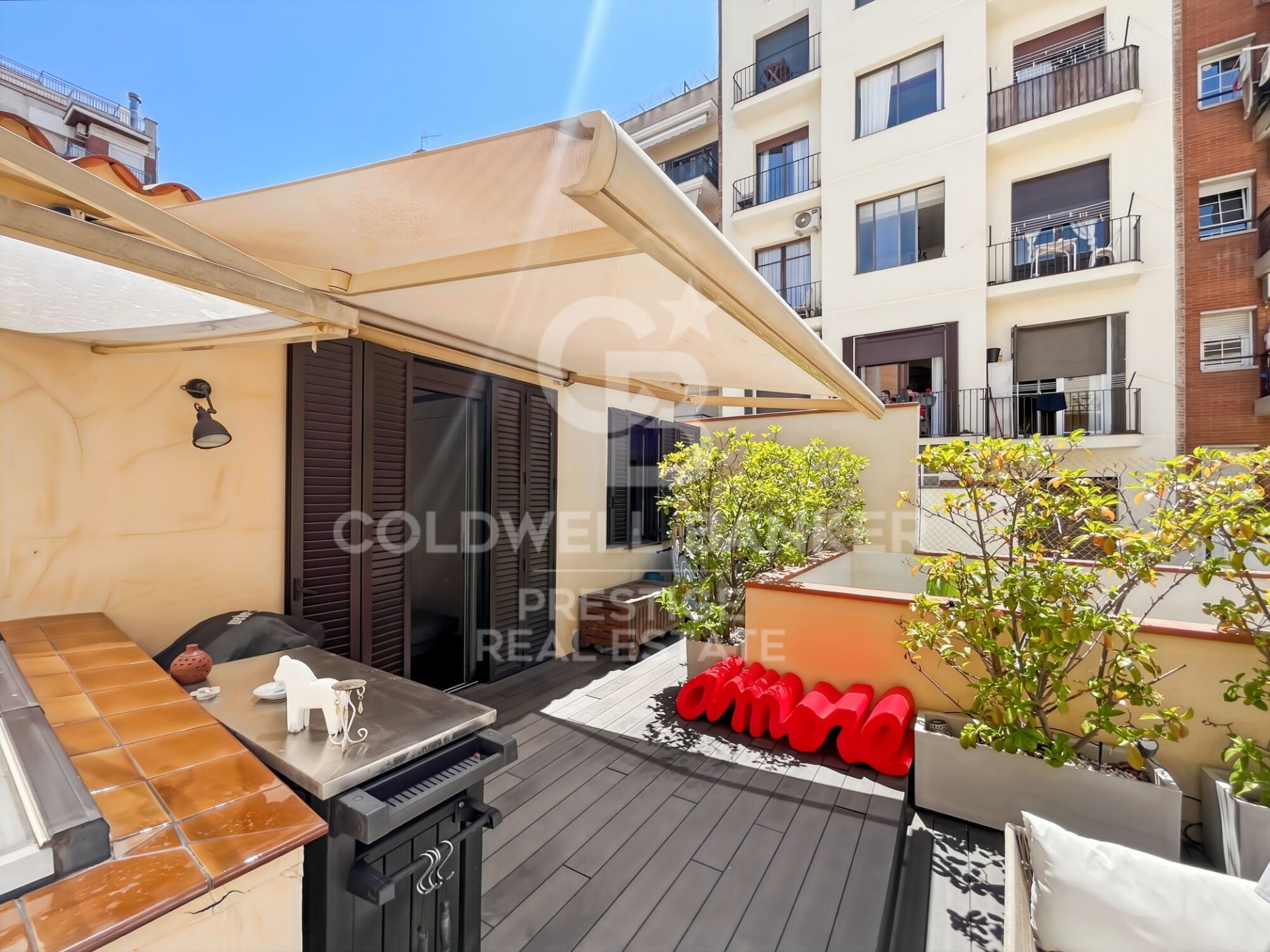 Duplex in Barcelona, Spain 3 bedrooms, 279 sq.m. No. 156948