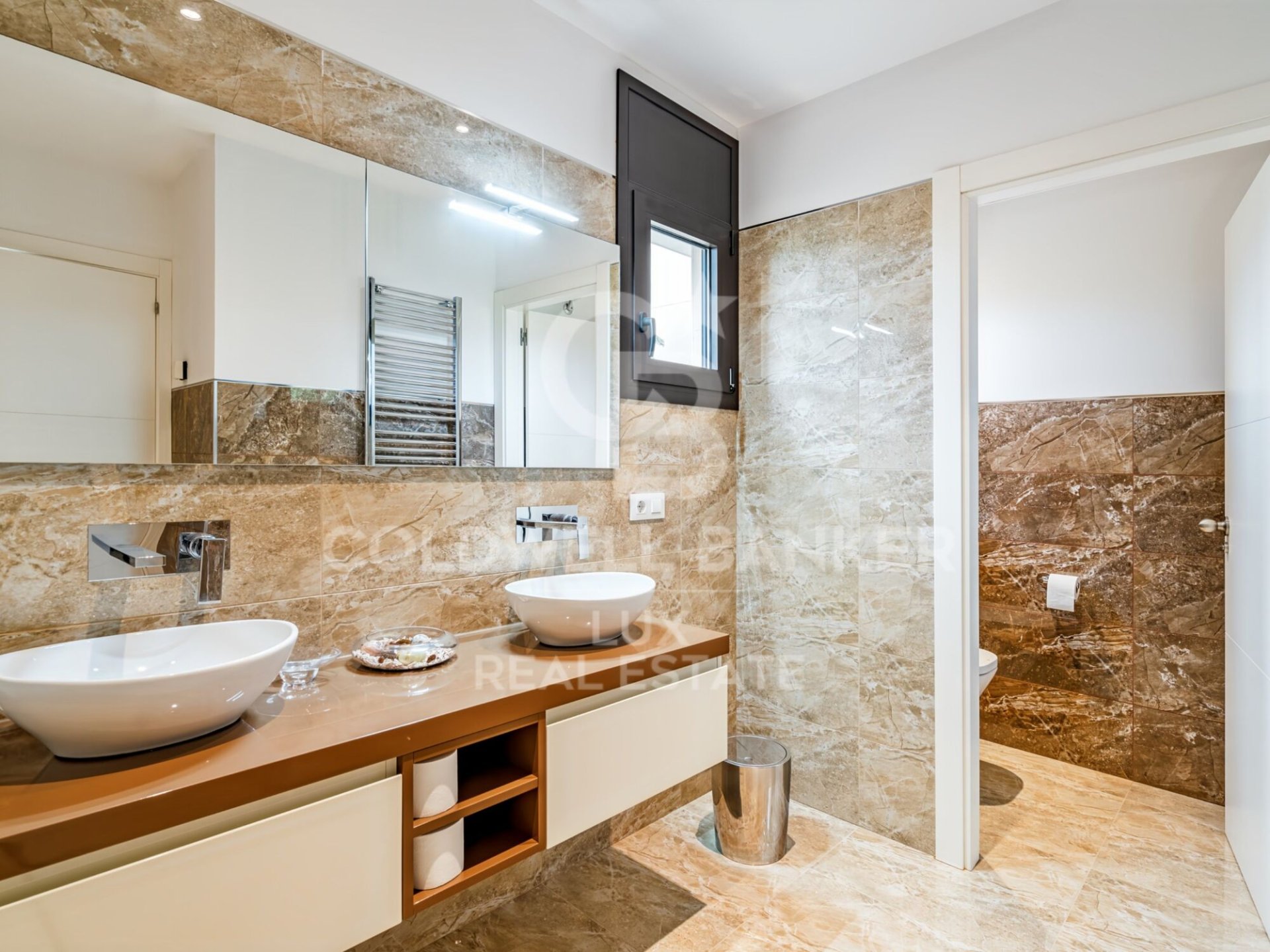 Villa i Roses, Girona, Spanien 9 sovrum, 1084 kvm. Nr. 156946